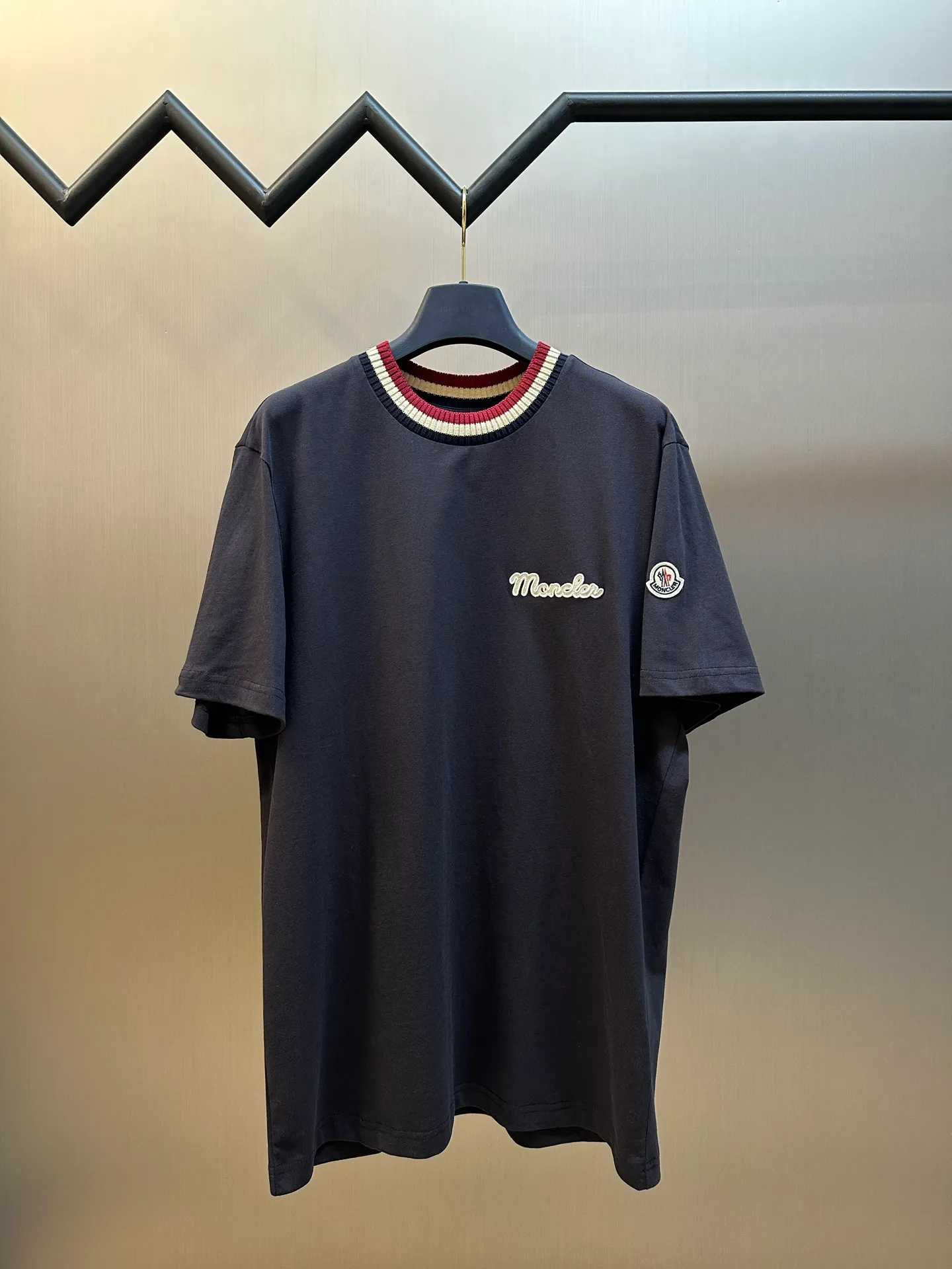 Moncler ， ， Moncler ， ， 。 ， ， Moncler 。 ， ， ， ， ， 。 size：s m l xl